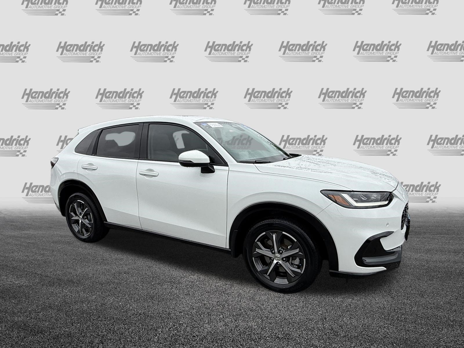 Certified 2024 Honda HR-V EX-L image 2