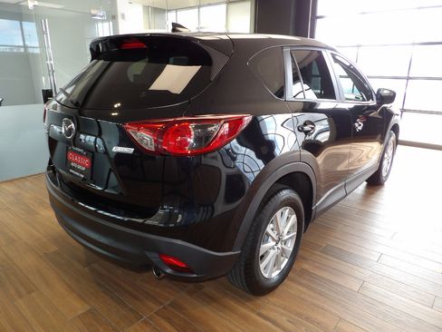 Used 2016 MAZDA CX-5 Touring image 6