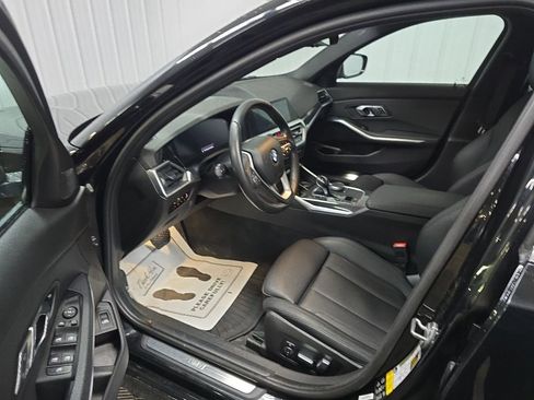 Used 2020 BMW 330i xDrive Sedan w/ Convenience Package AWD/4WD image 29