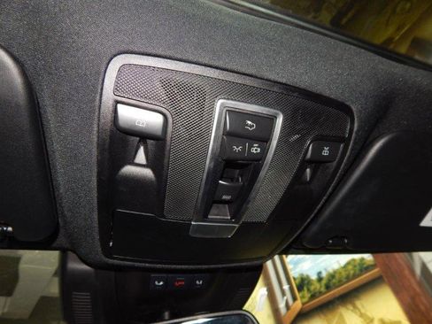 Used 2019 Mercedes-Benz GLS 450 4MATIC image 25