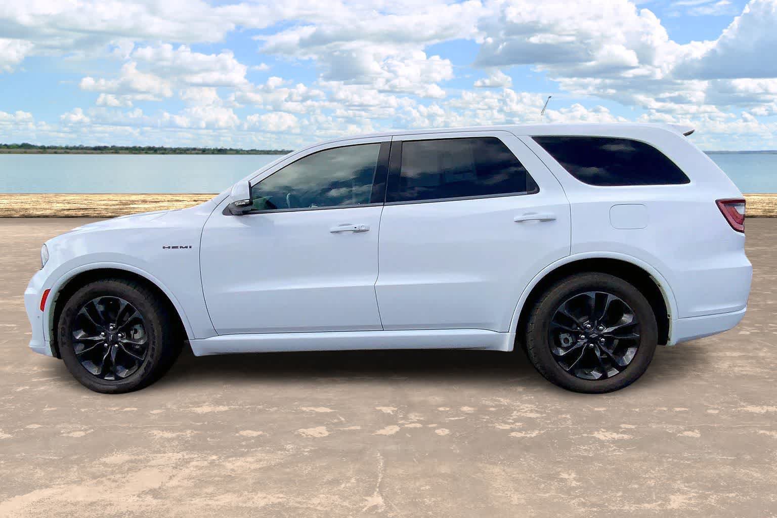 Used 2022 Dodge Durango R/T w/ Quick Order Package 22F AWD/4WD image 3