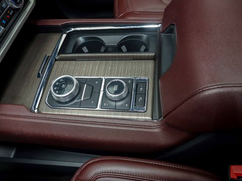 Used 2023 Ford Expedition Max Limited image 30