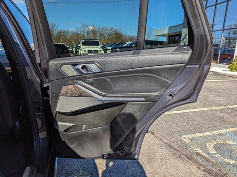 Used 2021 BMW X5 xDrive45e w/ Premium Package image 36