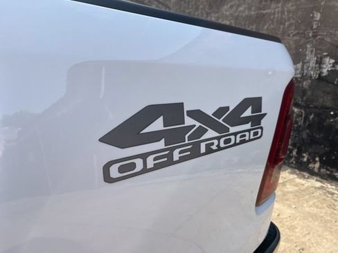 Used 2022 RAM 1500 Laramie AWD/4WD image 4