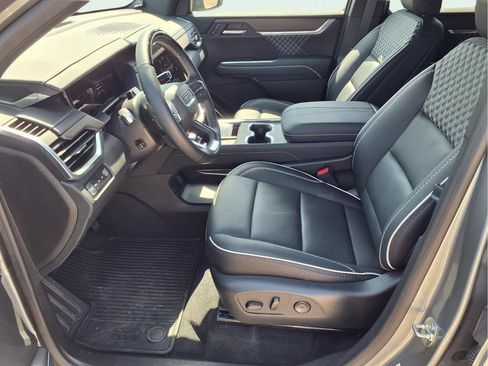 Used 2026 GMC Acadia Denali w/ Super Cruise Package AWD/4WD image 19