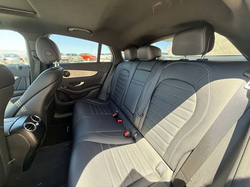 Used 2022 Mercedes-Benz GLC 300 4MATIC Coupe image 17