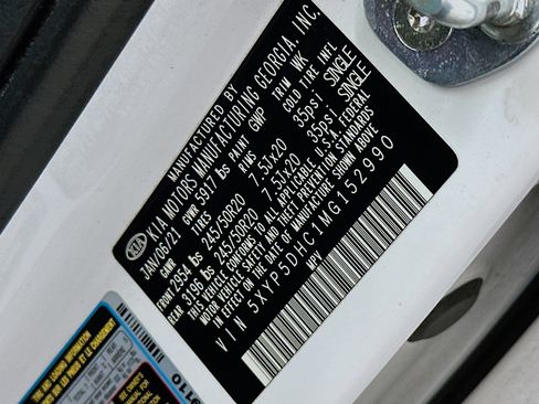 Used 2021 Kia Telluride SX w/ SX Prestige Package image 12