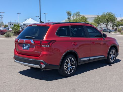 Used 2016 Mitsubishi Outlander SE FWD image 5