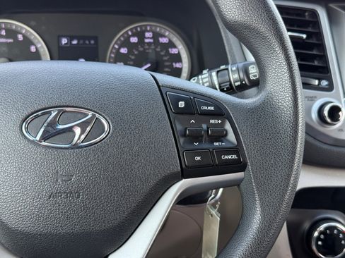 Used 2018 Hyundai Tucson SEL image 25