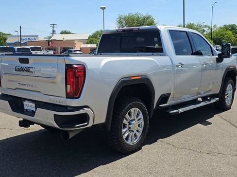 Used 2021 GMC Sierra 2500 Denali w/ Denali Ultimate Package AWD/4WD image 9