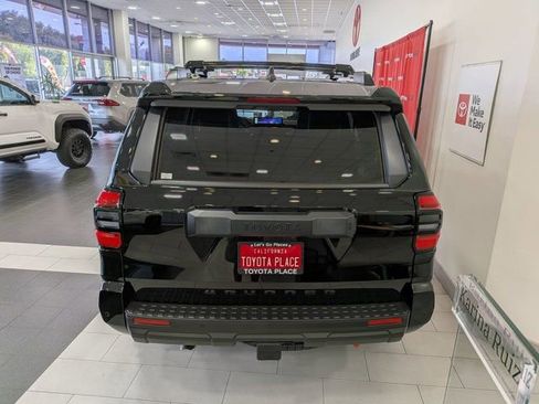 New 2026 Toyota 4Runner TRD Off-Road Premium image 9
