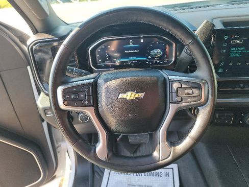 Used 2025 Chevrolet Silverado 2500 LT AWD/4WD image 14