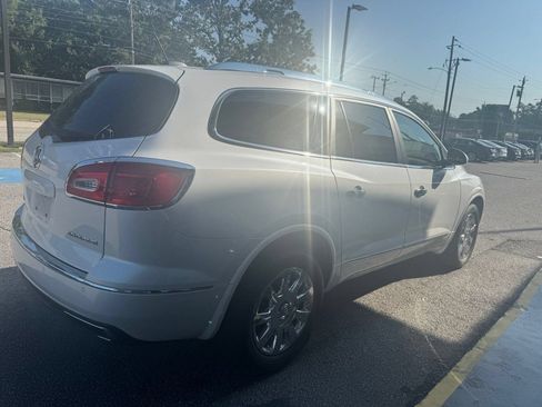 Used 2016 Buick Enclave Leather FWD image 9