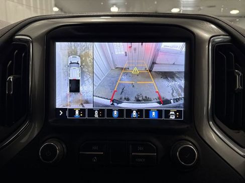 Used 2023 Chevrolet Silverado 3500 LTZ w/ LTZ Plus Package image 9