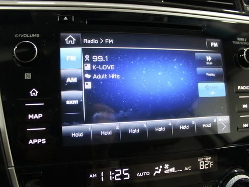 Used 2018 Subaru Outback 2.5i Limited AWD/4WD image 13