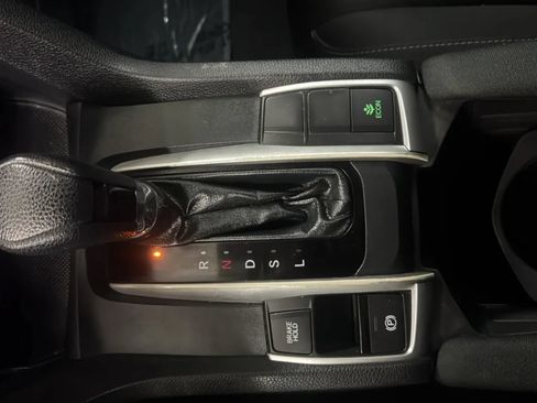 Used 2019 Honda Civic LX image 12
