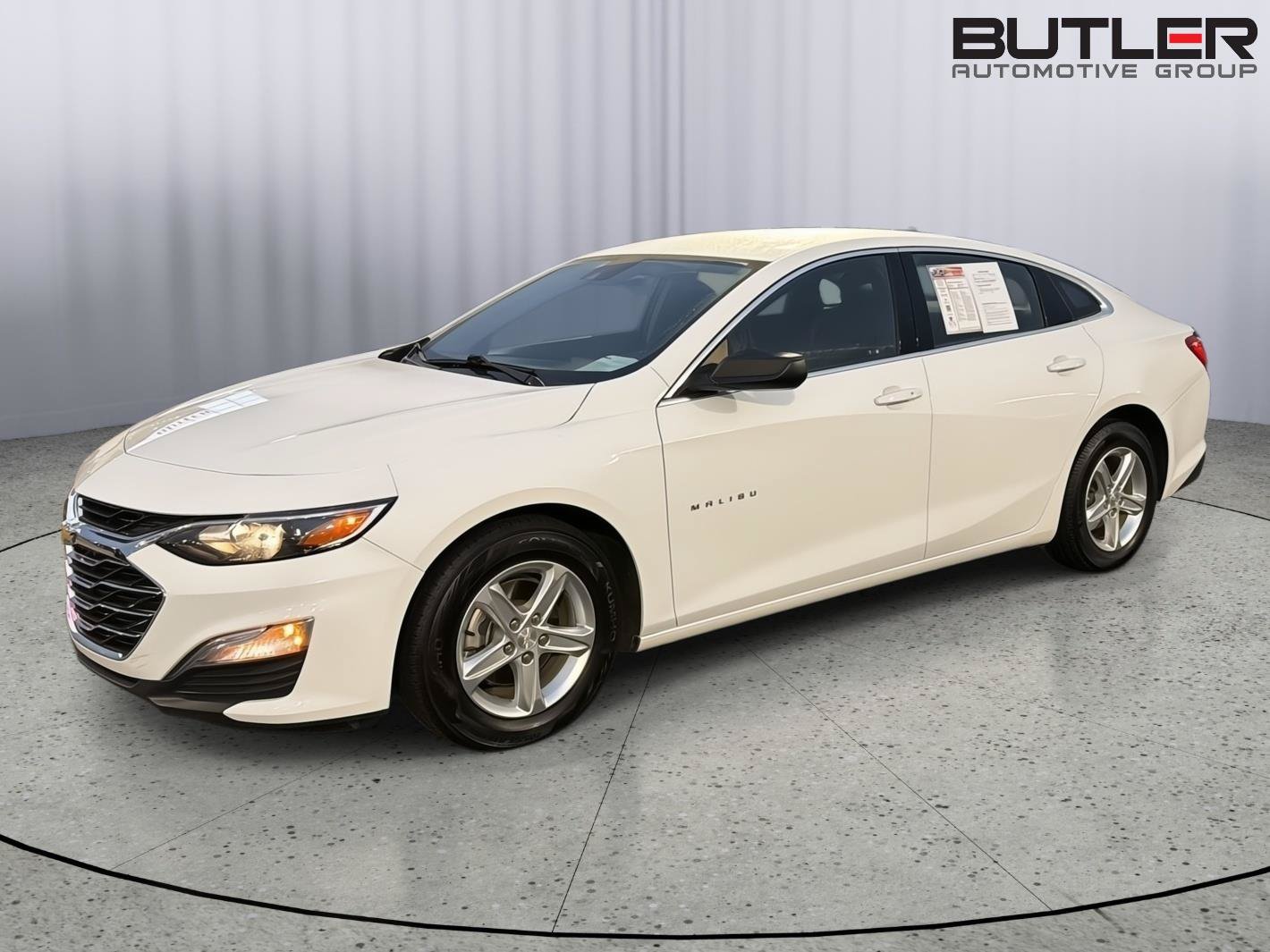 Used 2023 Chevrolet Malibu LS FWD image 1