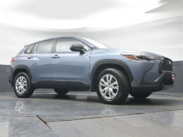 Certified 2023 Toyota Corolla Cross L AWD/4WD image 33