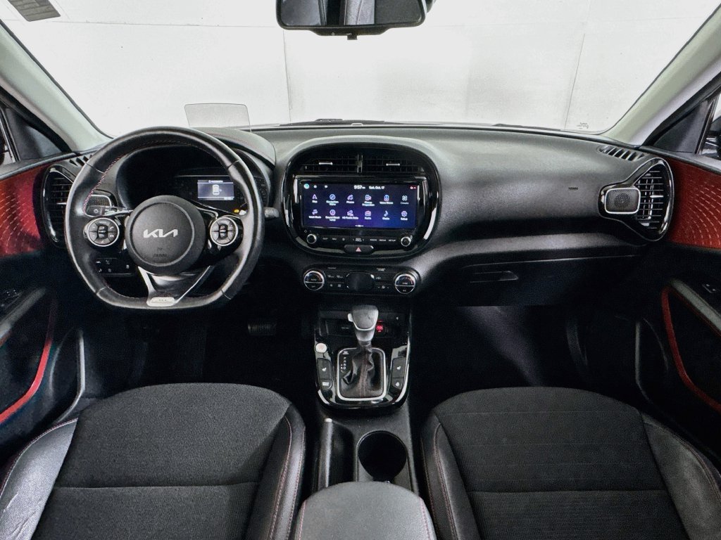 Used 2022 Kia Soul Turbo FWD image 30