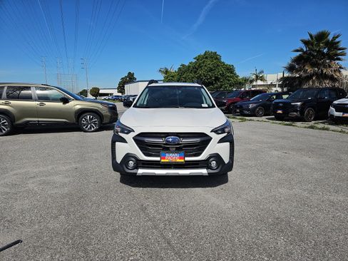 Used 2023 Subaru Outback Limited image 2