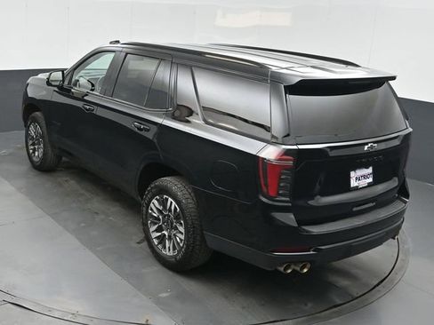 Used 2025 Chevrolet Tahoe Z71 AWD/4WD image 32