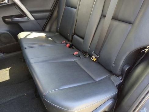 Used 2016 Toyota RAV4 Limited FWD image 25