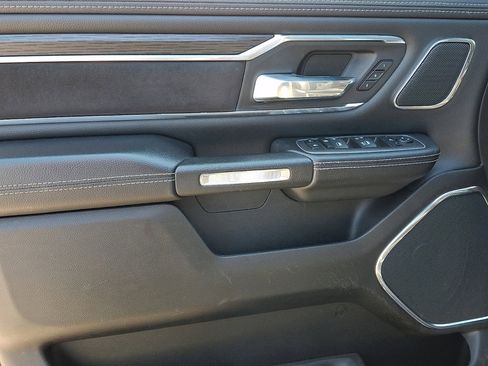 Used 2024 RAM 1500 Laramie image 22
