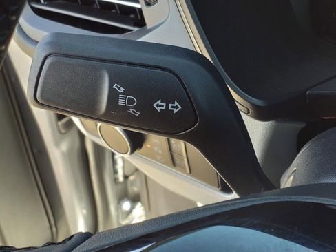 Used 2023 Ford Escape Active image 23