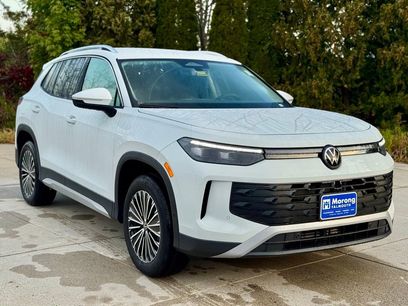 New 2025 Volkswagen Tiguan S