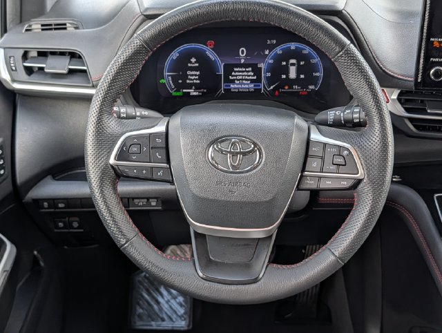 Certified 2025 Toyota Sienna XSE w/ XSE Premium Package AWD/4WD image 13