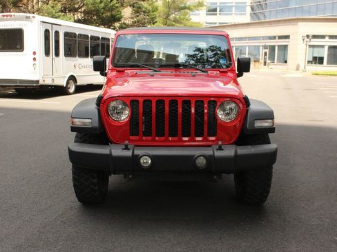 Used 2020 Jeep Gladiator Sport AWD/4WD image 3