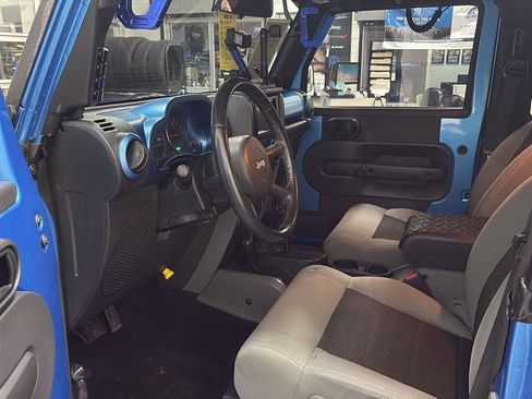 Used 2010 Jeep Wrangler Sport image 5