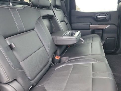 Used 2020 Chevrolet Silverado 1500 High Country w/ Technology Package AWD/4WD image 19