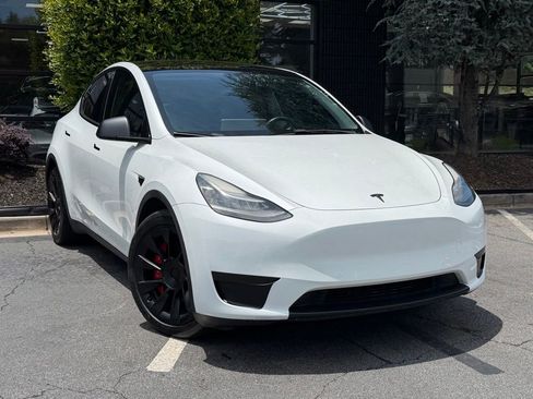 Used 2021 Tesla Model Y Long Range AWD/4WD image 7