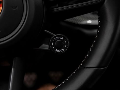 Used 2022 Porsche 911 GT3 image 16