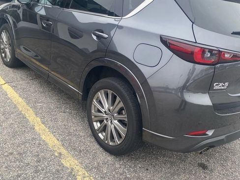 Certified 2023 MAZDA CX-5 Signature AWD/4WD image 4