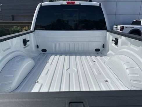 Used 2021 Ford F250 Lariat w/ Lariat Ultimate Package AWD/4WD image 7