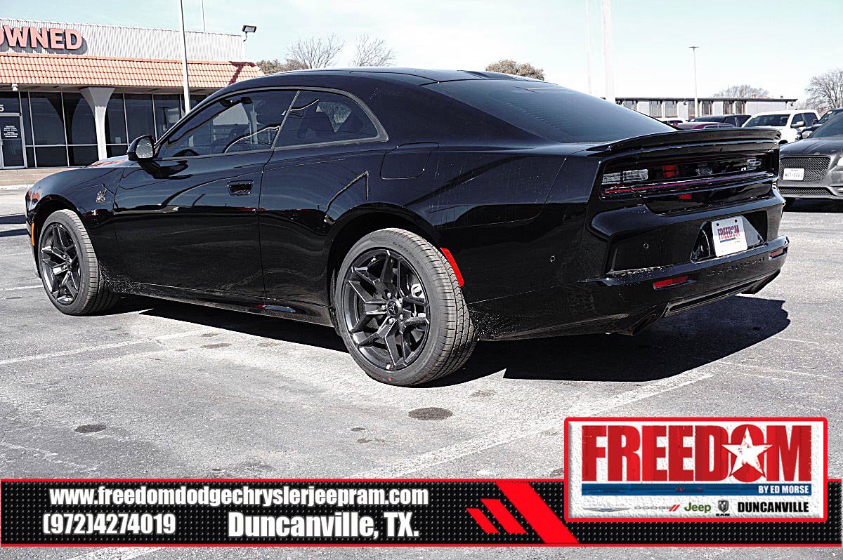 New 2026 Dodge Charger Scat Pack w/ Blacktop Package AWD/4WD image 3