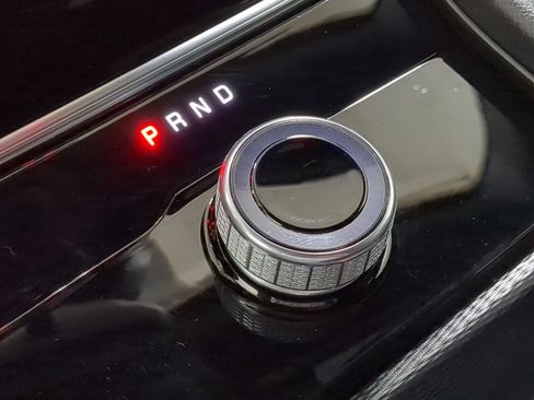 Certified 2024 Jeep Grand Cherokee Altitude image 15