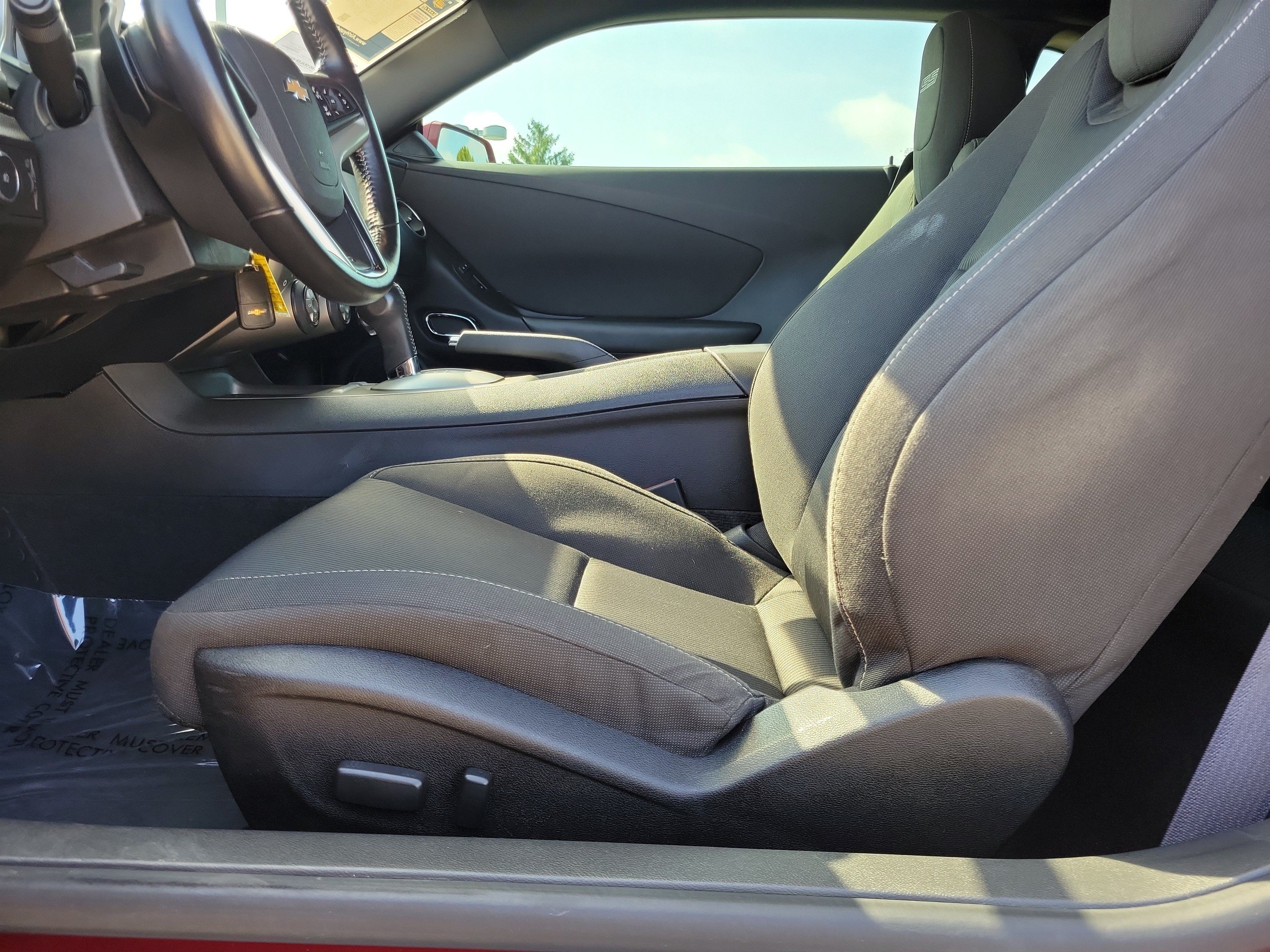 Used 2015 Chevrolet Camaro SS w/ RS Package RWD image 12