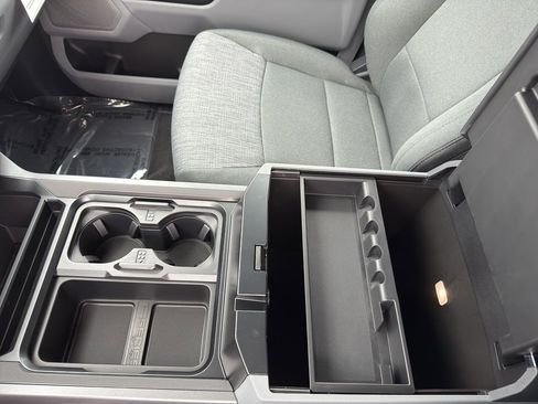 New 2026 Ford F250 XLT w/ XLT Premium Package image 34