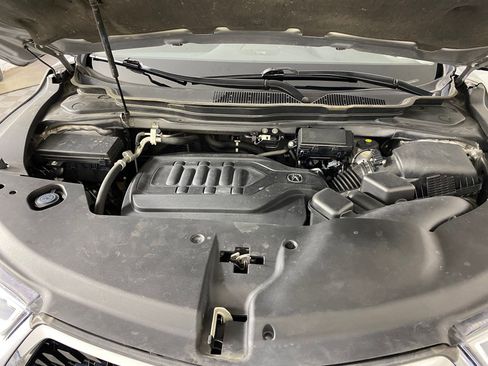 Used 2017 Acura MDX w/ Technology & Entertainment image 35