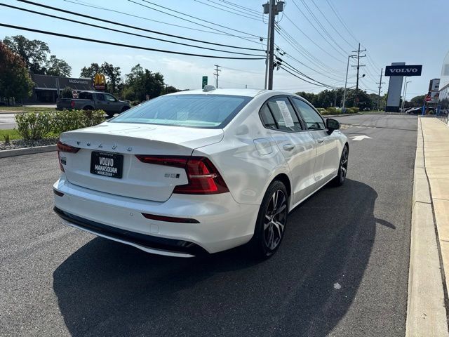 Used 2025 Volvo S60 B5 Core AWD/4WD image 5