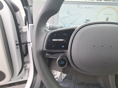 Used 2022 Hyundai Ioniq 5 SEL image 17