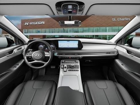 Used 2024 Hyundai Palisade SEL image 13