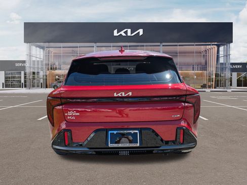 Certified 2026 Kia K4 GT-Line Turbo FWD image 5