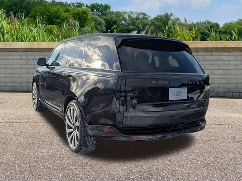 New 2026 Land Rover Range Rover Long Wheelbase SE AWD/4WD image 6