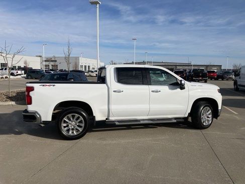 Used 2022 Chevrolet Silverado 1500 LTZ w/ LTZ Premium Package image 5