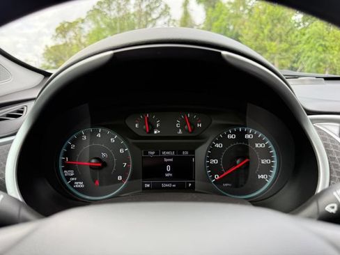 Used 2025 Chevrolet Malibu LT FWD image 10