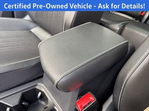 Certified 2023 Volkswagen Tiguan SE w/ Panoramic Sunroof Package AWD/4WD image 17